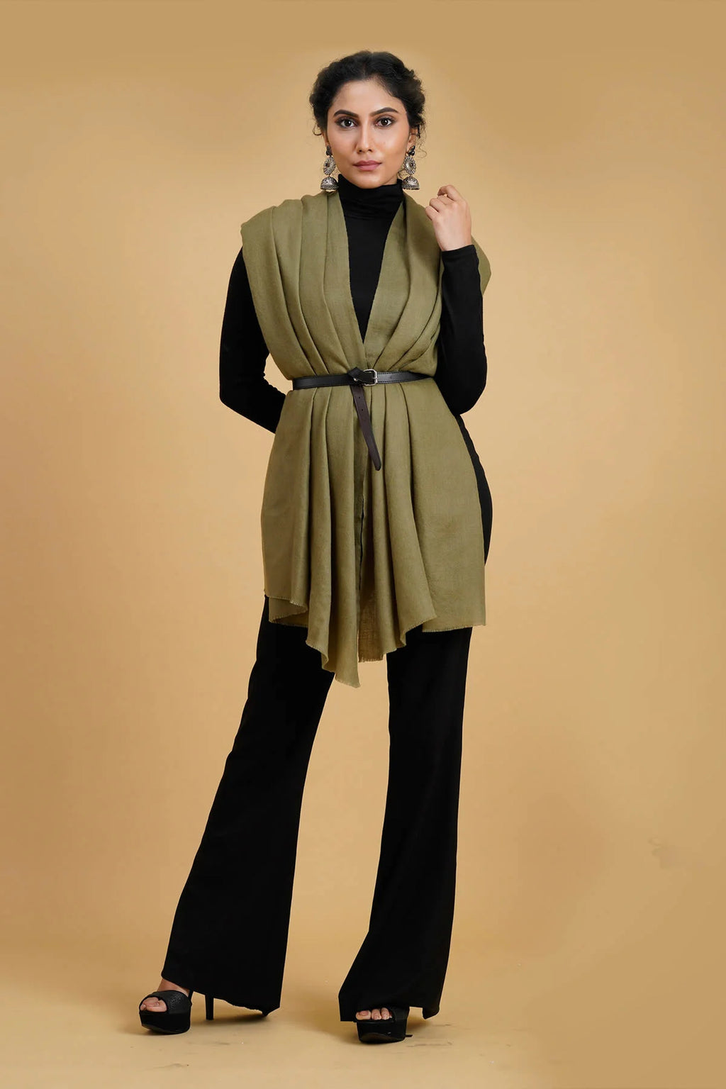 Urzuv_Product_Olive_Green_Pashmina_Stole_3_1600x2400