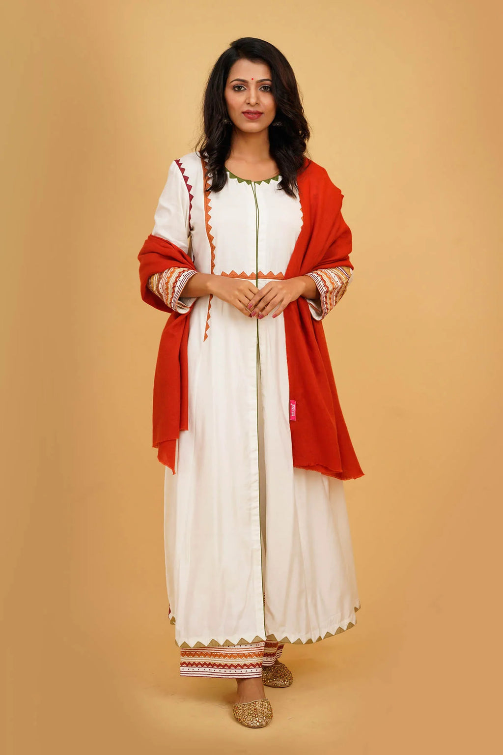 Urzuv_Product_Crimson_Red_Pashmina_Stole_2_1600x2400