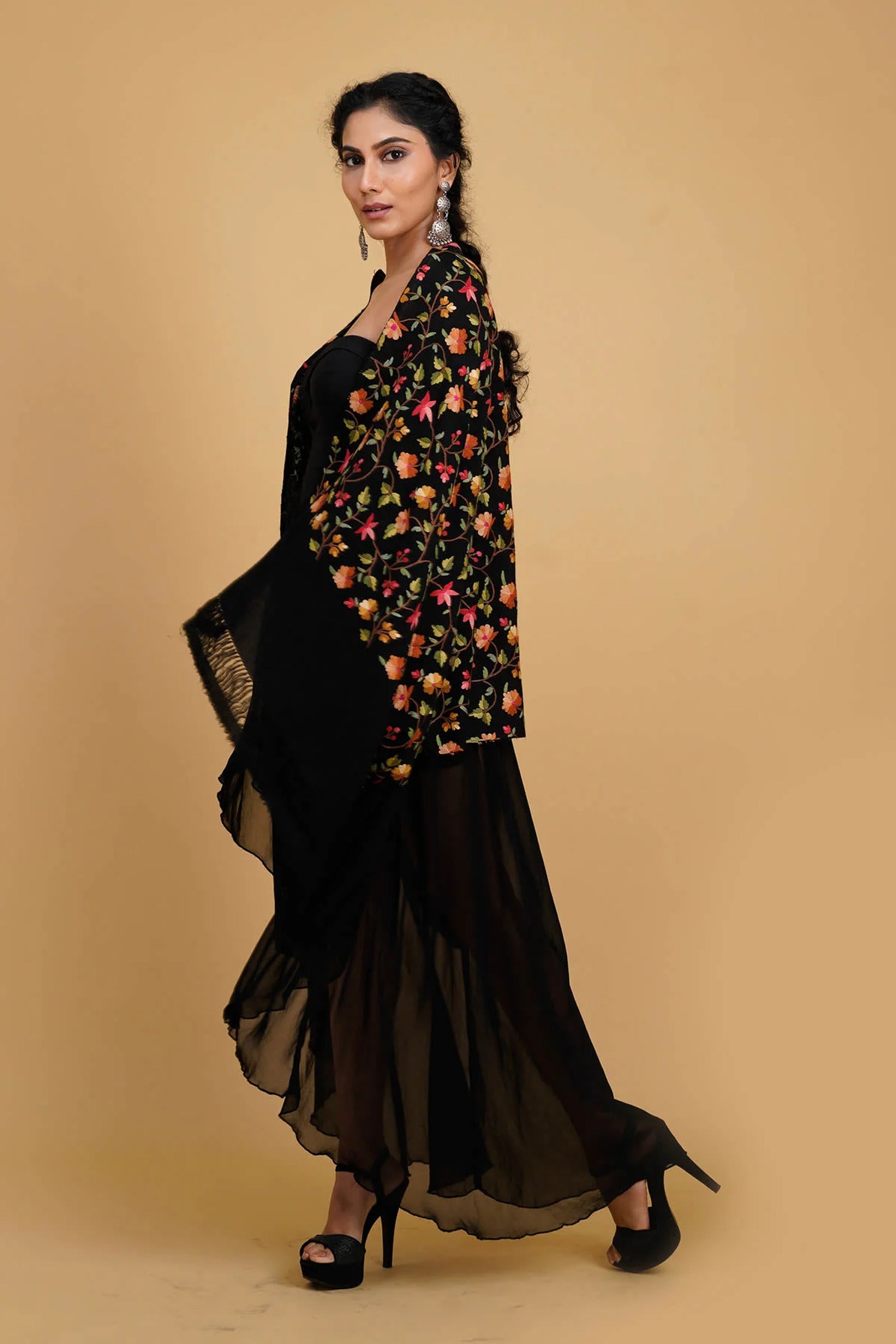 Urzuv_Product_Midnight_Black_Aari_Stole_1_1600x2400