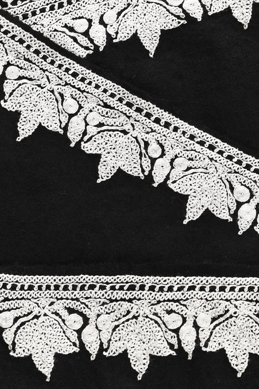 Urzuv_Product_Midnight_Black_Shawl_4_1600x2400