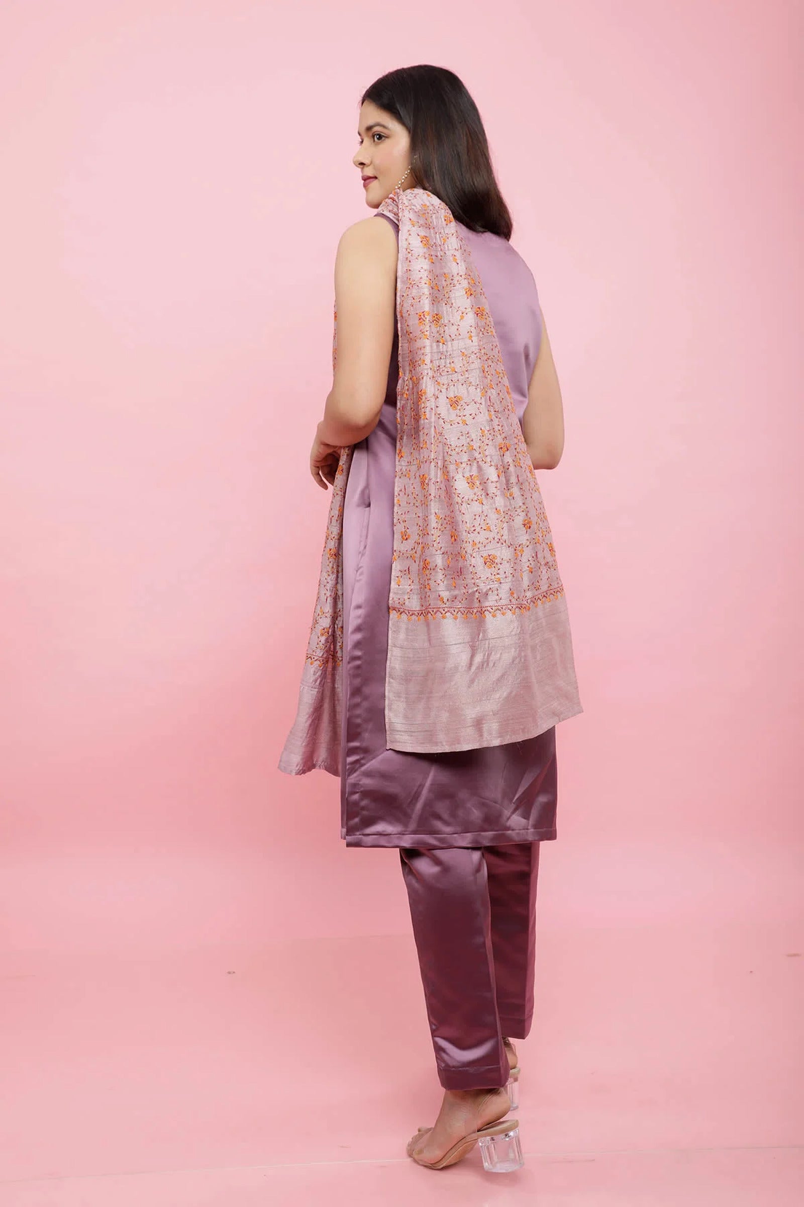 Urzuv_Product_Purple_Summer_Suit_2_1600x2400