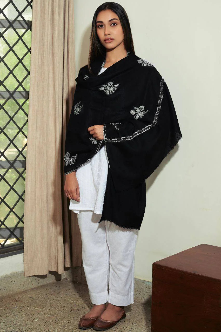 Black Shawl Shoot00142