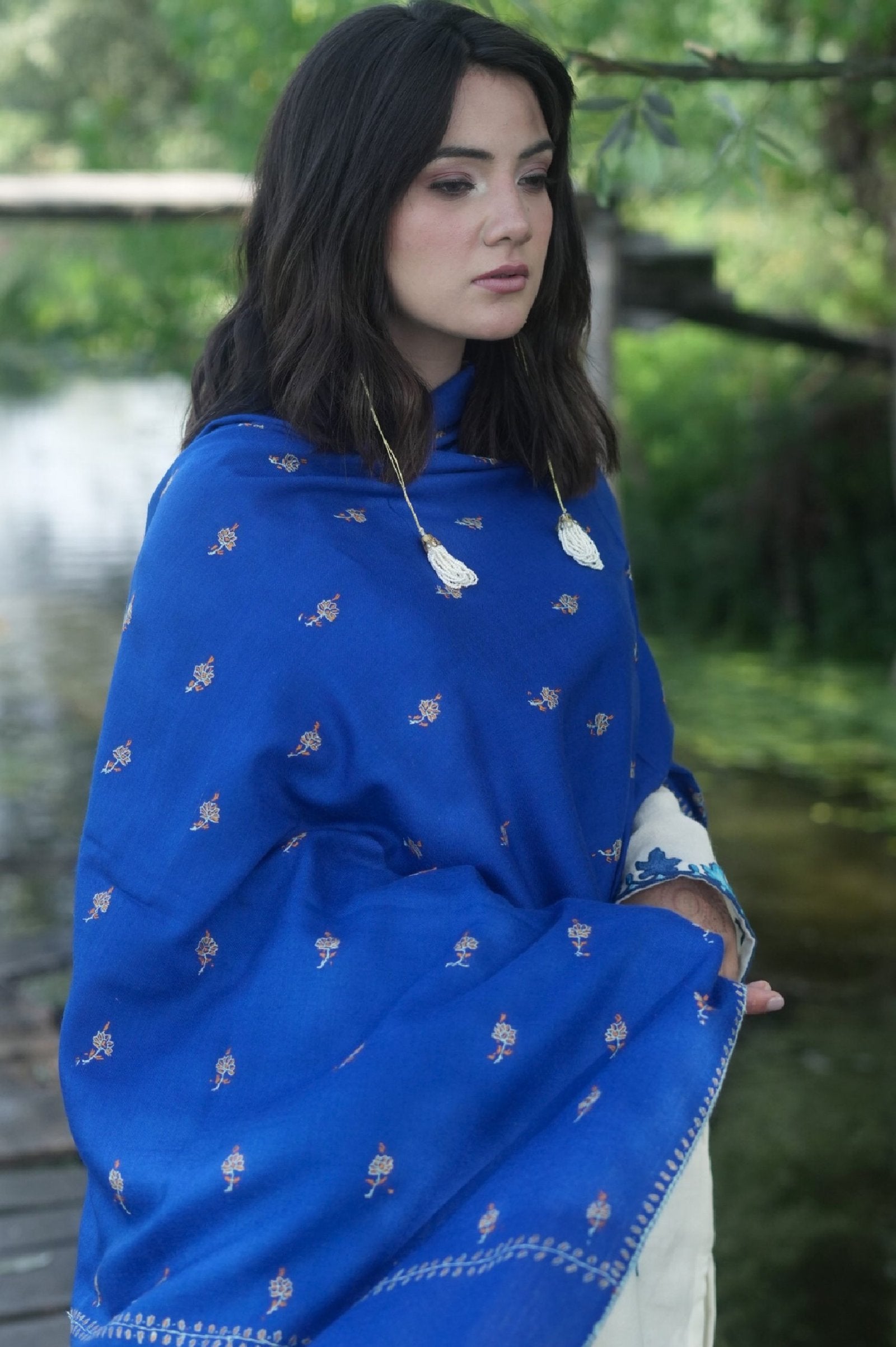 Royal Blue Embroidered Woollen Stole