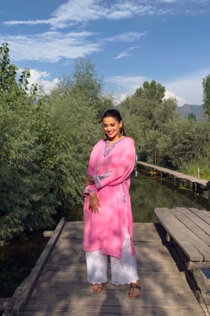 Baby Pink Pheran
